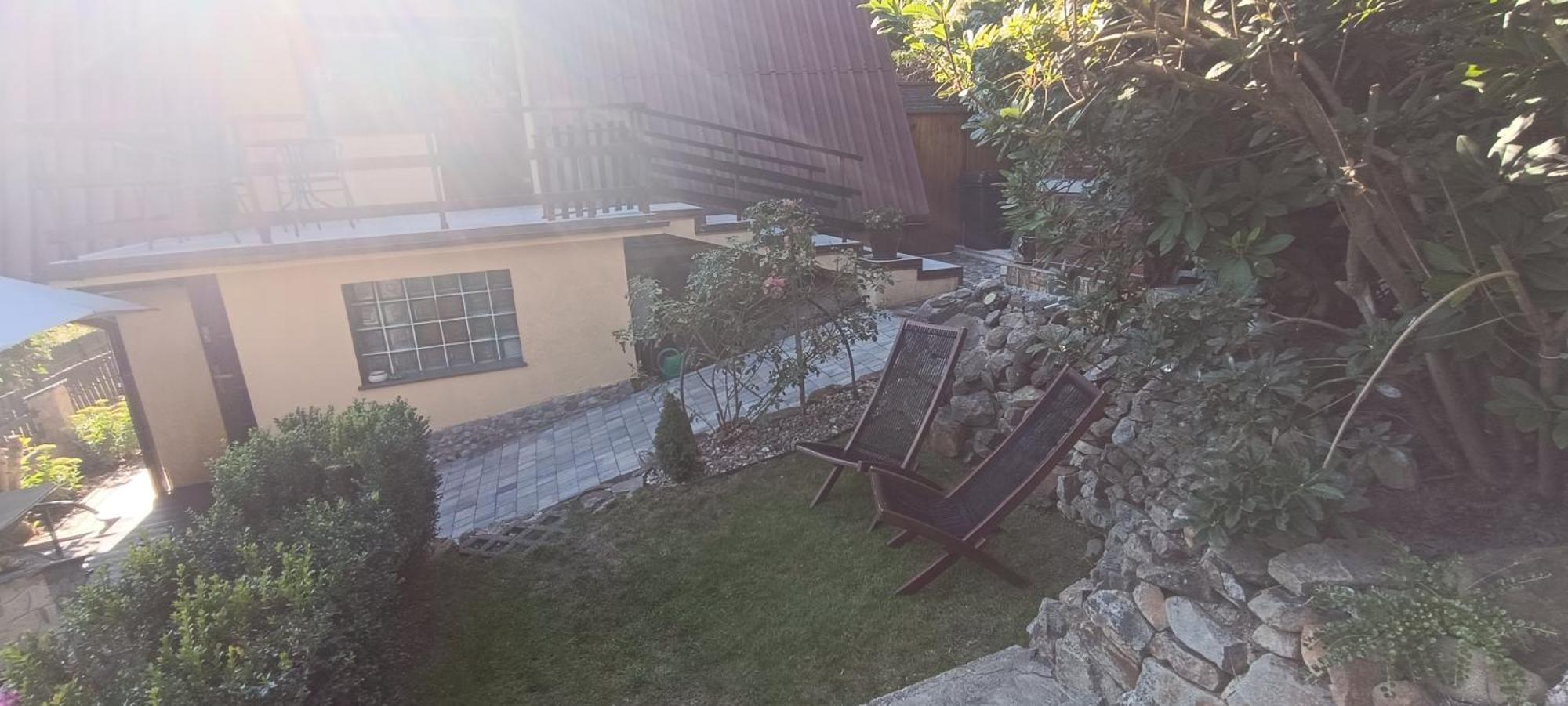 Domek Caloroczny Tresna Agata Eksteriør bilde